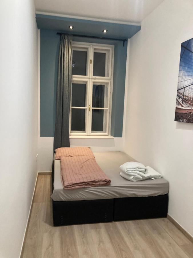 Roland Downtown - Korut Apartament